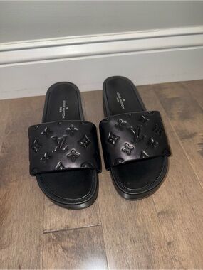 Louis Vuitton Jumbo Flatform Monogram Mules Black Leather Sandals - Size 40